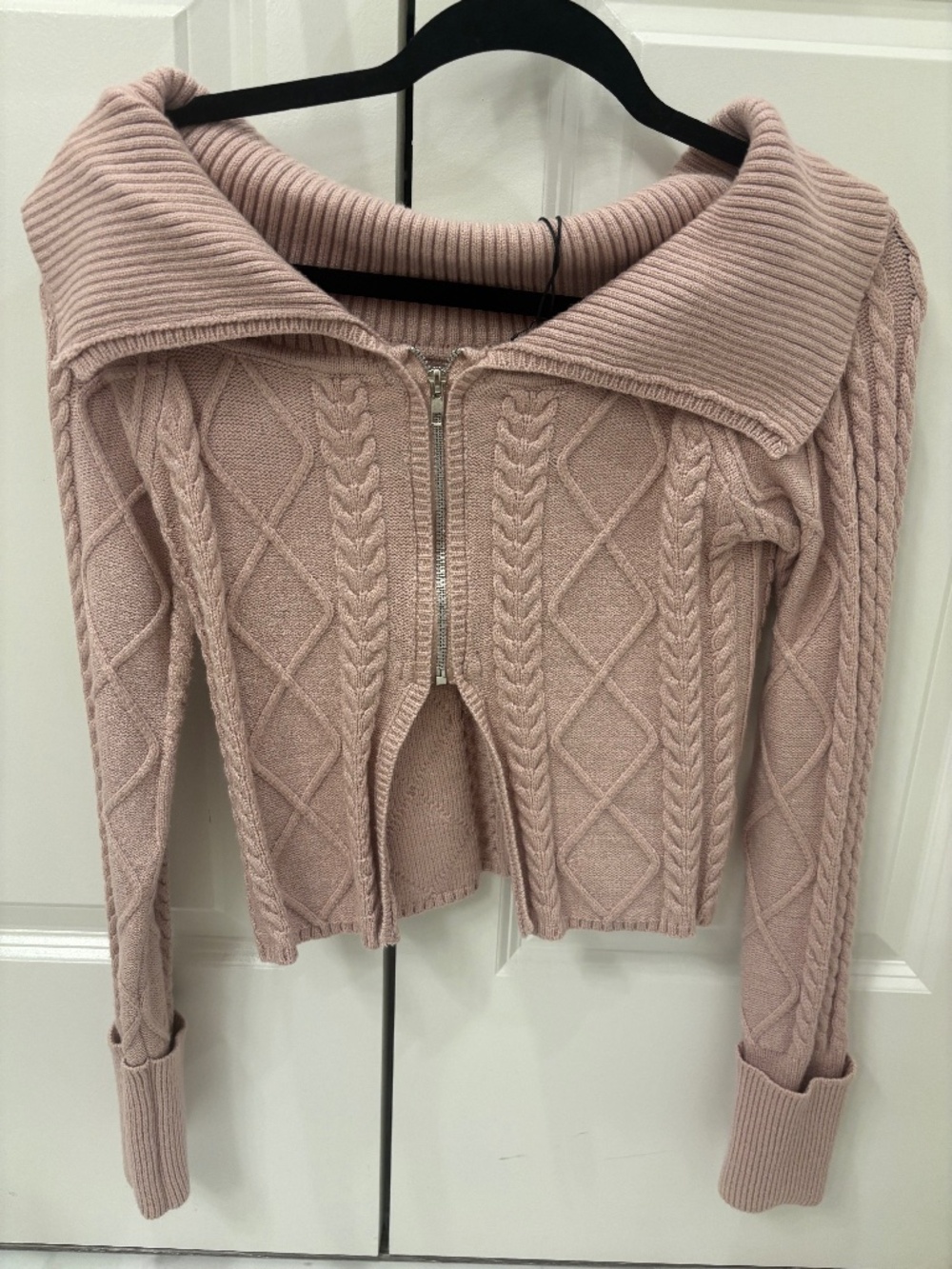 Women's Pink Cardigan
